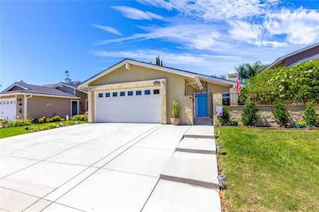 24671 Tabuenca Mission Viejo, CA 92692