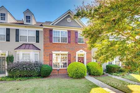 9548 Inglenook Ln Huntersville, NC 28078
