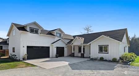 8622 192nd St NW Stanwood, WA 98292