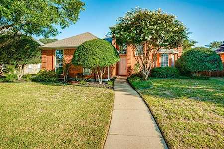 1209 Buena Vista Drive Denton, TX 76210