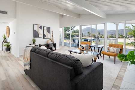 8756 Lake Ashmere Dr San Diego, CA 92119