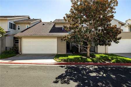 2377 Caminito Seguro Ocean Beach (San Diego), CA 92107