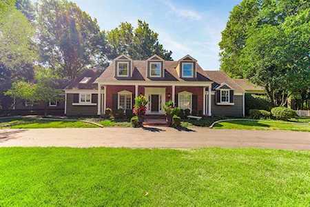 4111 W 90th St Prairie Village, KS 66207
