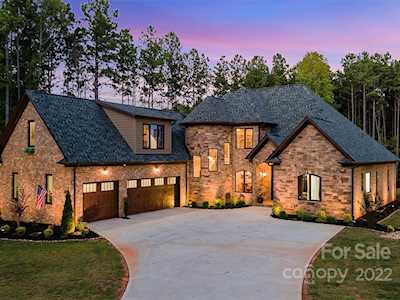 1017 Fern Hill Rd Mooresville, NC 28117