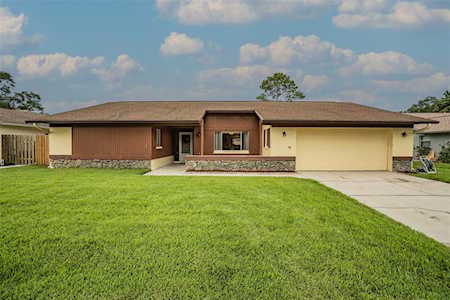 3106 Ripplewood Dr Seffner, FL 33584