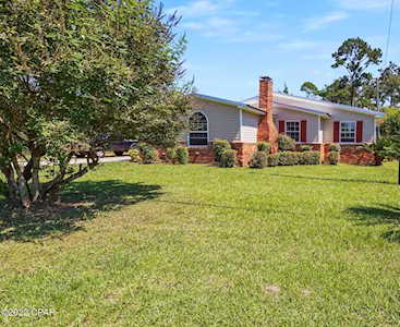 15915 SE Pear St Blountstown, FL 32424