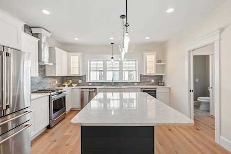 50 Cate St #12 Portsmouth, NH 03801