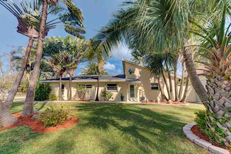2441 Zeder Avenue Delray Beach, FL 33444