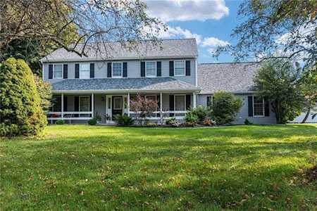5767 Fresh Meadow Dr Macungie, PA 18062