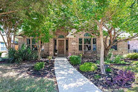 308 Wooded Creek Avenue Wylie, TX 75098
