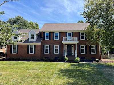 2669 River Rd Virginia Beach, VA 23454