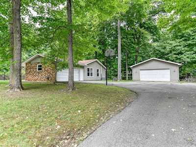 6220 Northwood Dr Carmel, IN 46033