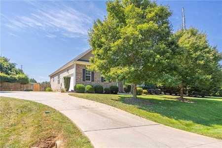 3004 Walbrook Terrace Browns Summit, NC 27214