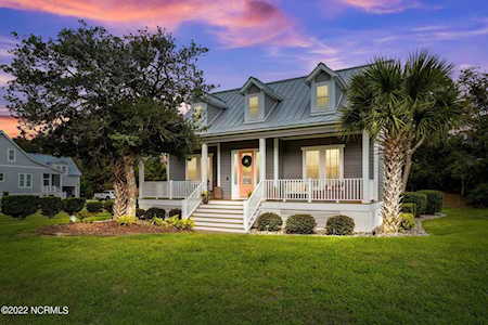 416 Sunrise Court Emerald Isle, NC 28594