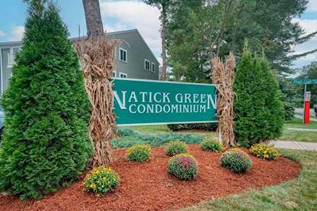 3 Post Oak Ln #4 Natick, MA 01760