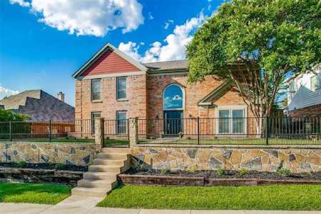 1209 Jeanette Way Carrollton, TX 75006