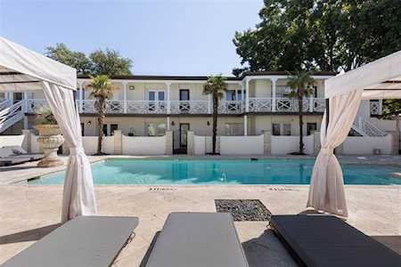5937 E University Boulevard #229 Dallas, TX 75206