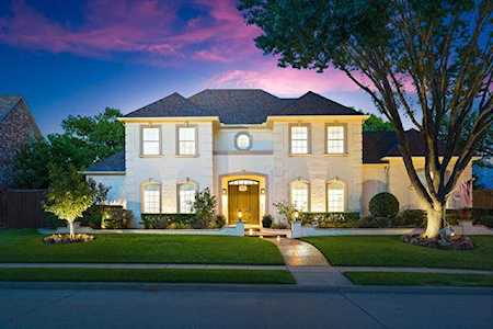 3920 Dove Creek Lane Plano, TX 75093
