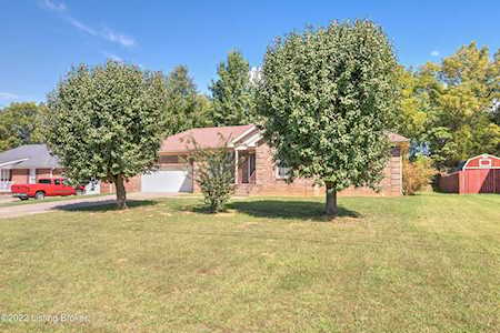 426 Harding Dr Mt Washington, KY 40047