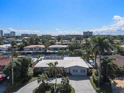 2560 SE 9th Street Pompano Beach, FL 33062