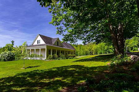 68 Diamond Ledge Rd Sandwich, NH 03227