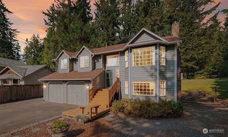18127 96th Dr SE Snohomish, WA 98296