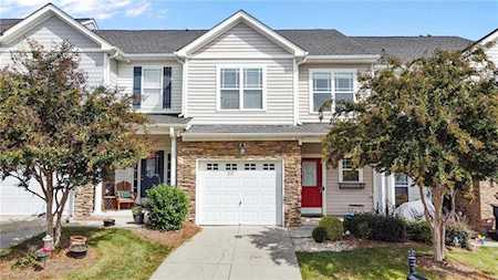4043 Comrie Lane Burlington, NC 27215