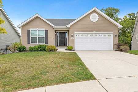66 Hidden Bluffs Dr Lake St Louis, MO 63367