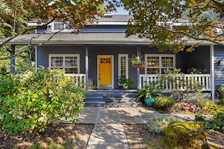 1504 7th St Kirkland, WA 98033