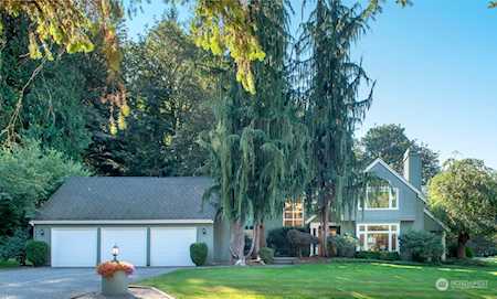 23111 SE 137th St Issaquah, WA 98027