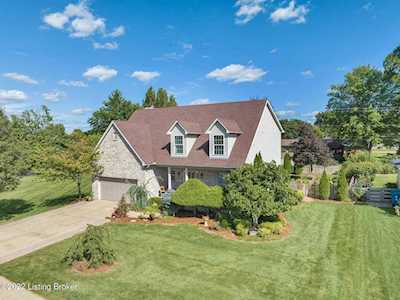 1011 Hardin Holly La Grange, KY 40031
