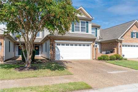1221 Eagle Pointe Way Chesapeake, VA 23322