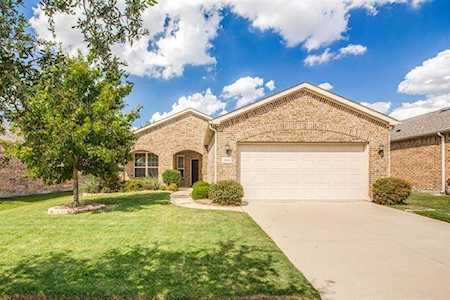 2858 Oyster Bay Drive Frisco, TX 75036