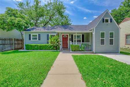 4713 Calmont Avenue Fort Worth, TX 76107