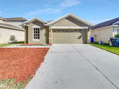 7548 Maroon Peak Dr Ruskin, FL 33573