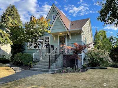 2633 S Ferdinand St Seattle, WA 98108
