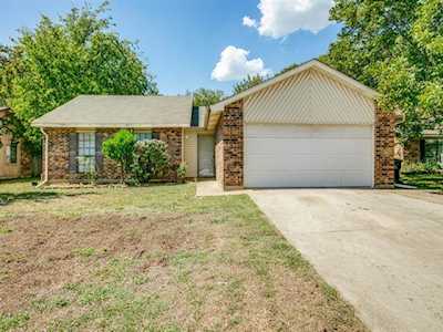 2505 Liberty Lane Denton, TX 76209