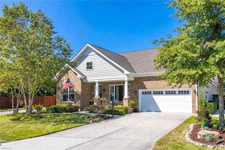 2521 Bodnar Ln Virginia Beach, VA 23456