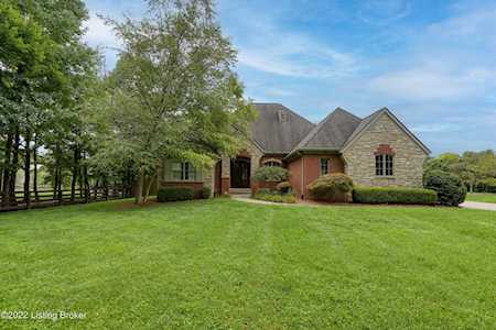12004 Parkway Rd Anchorage, KY 40223