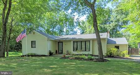 11 Raymond Ave W Medford, NJ 08055