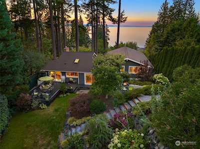 18715 Olympic View Dr Edmonds, WA 98020