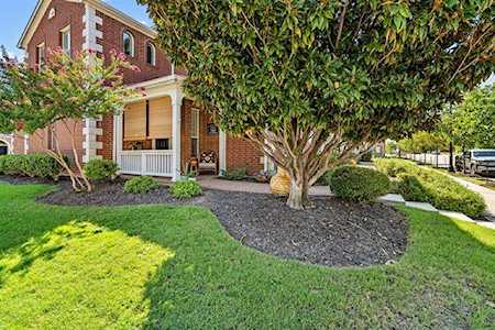 366 E Main Street Lewisville, TX 75057