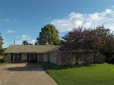 1605 Williamsburg Drive Plano, TX 75074
