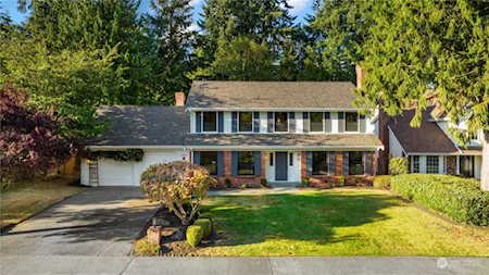 22112 NE 23rd St Sammamish, WA 98074