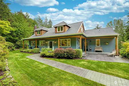 5307 322nd Ave SE Fall City, WA 98024