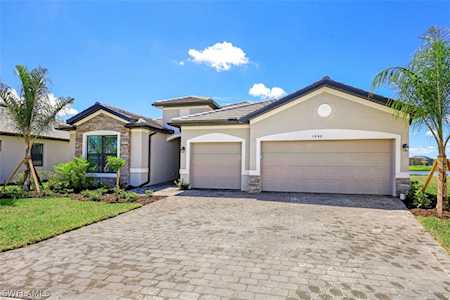 1840 Lema Ct Naples, FL 34120
