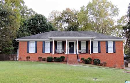 1213 5th Place Pleasant Grove, AL 35127