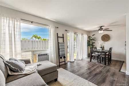 94-1036 Oli Place #U4 Waipahu, HI 96797