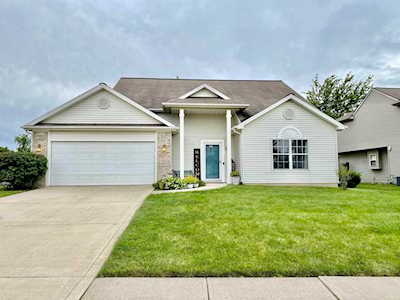 11709 Maywin Drive Fort Wayne, IN 46818