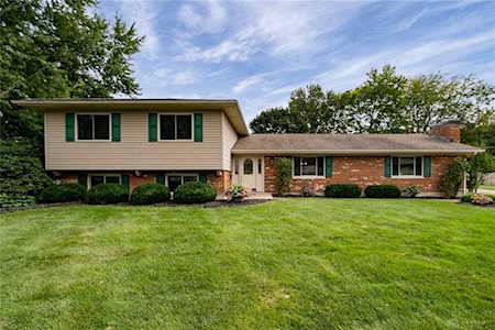 8040 Talbrook Court Centerville, OH 45458